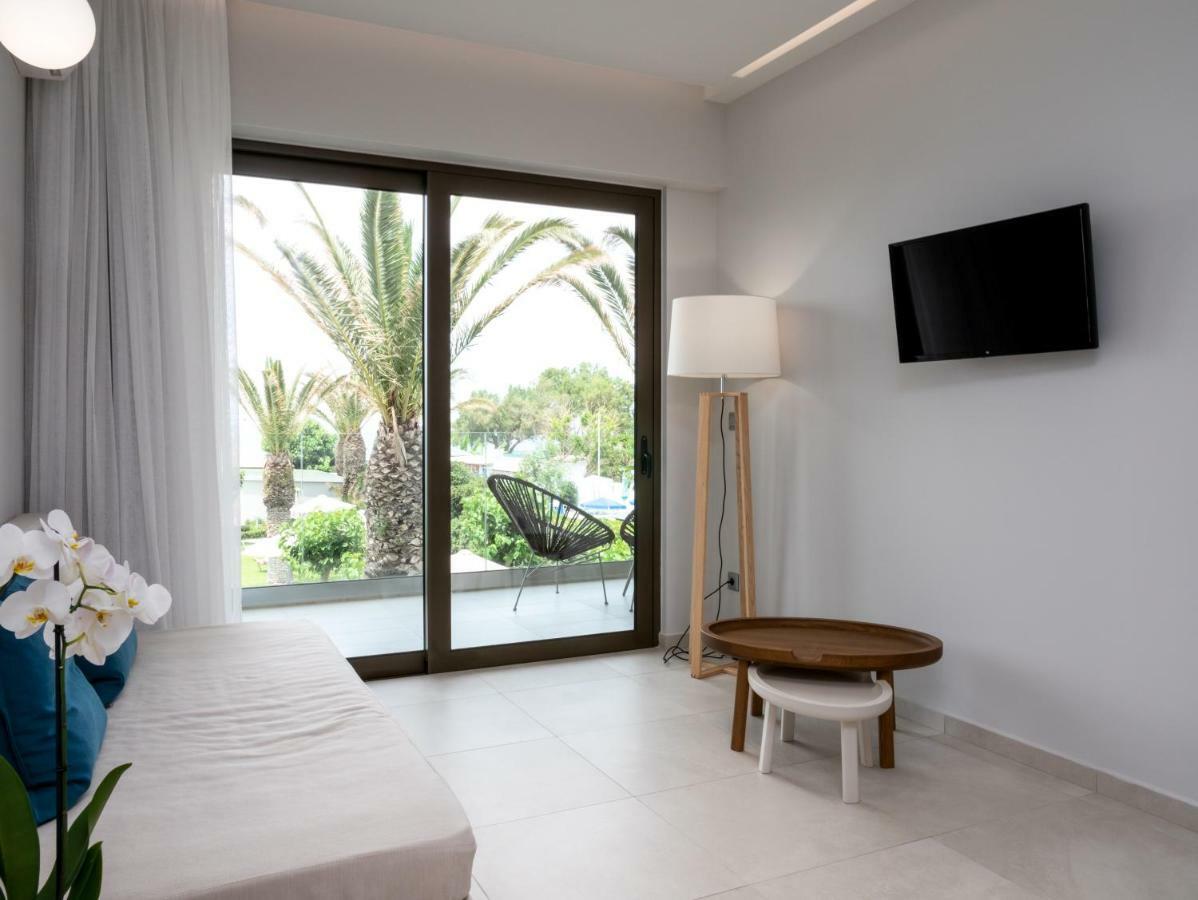 Marinos Beach Hotel Platanes  Exterior foto